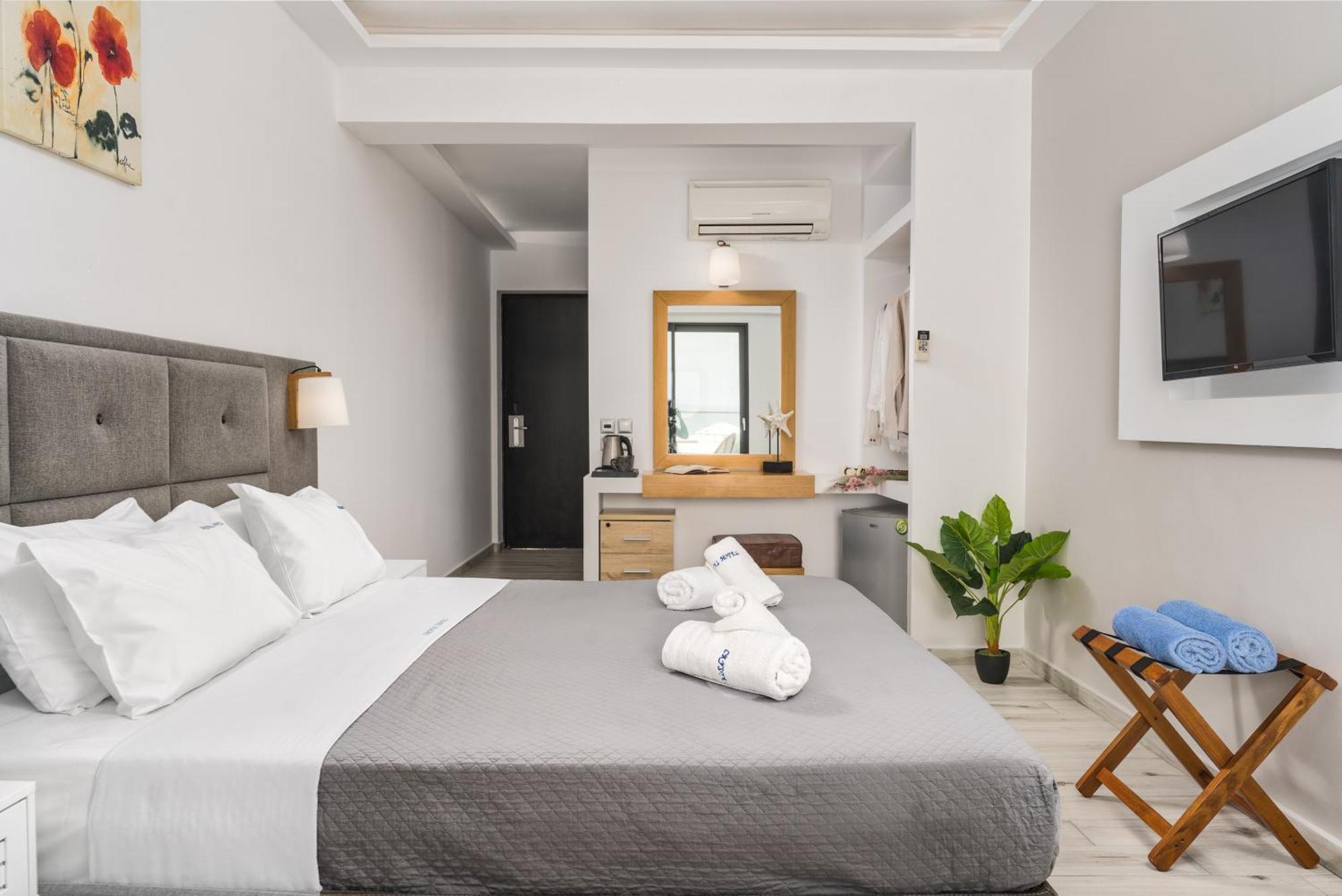 Crystal Beach Hotel Каламакион Экстерьер фото