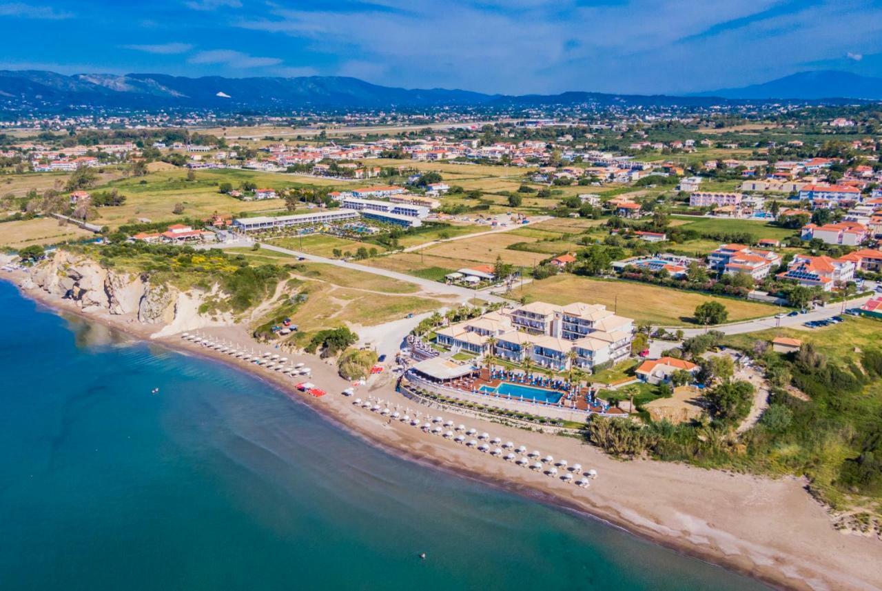 Crystal Beach Hotel Каламакион Экстерьер фото