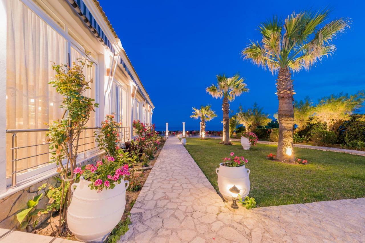 Crystal Beach Hotel Каламакион Экстерьер фото